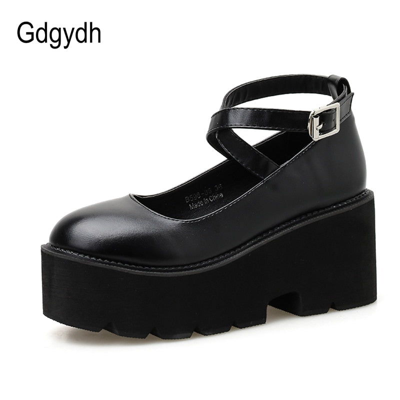 Chaussures à pompe à plateforme uniforme Gdgydh